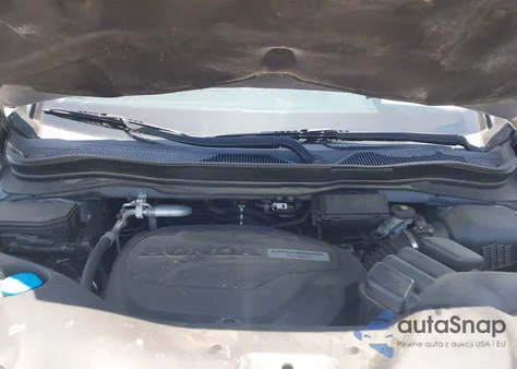 2018 Honda Pilot Lx z USA, uszkodzony, nr VIN 5FNYF5H10JB001132